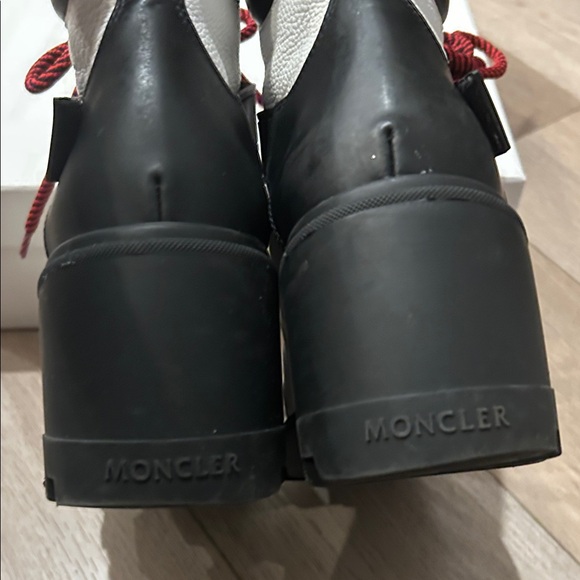 VG Moncler Women's Lace-Up Boots in White and Black with Red Accents (sz39.5) - Picture 9 of 12